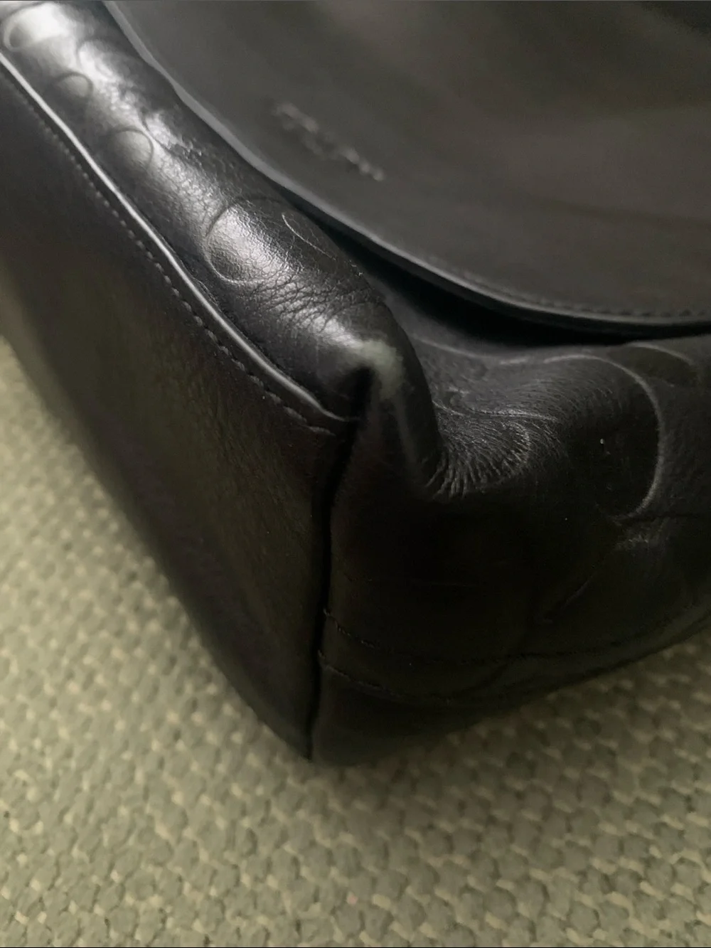 Coach Charles Small Messenger Bag